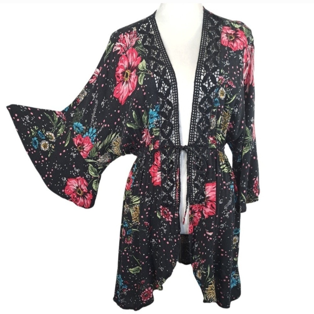 Maurices Kimono Cardigan Floral Print Size Medium Black/Pink Boho Drawstring